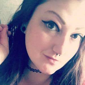 Meet your Posher, Cara